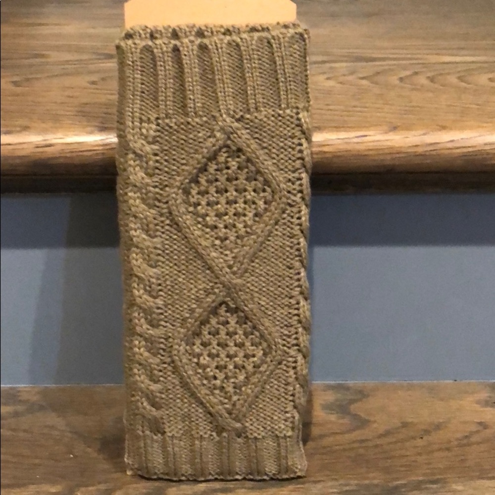 Fingerless Gloves/Hand warmers